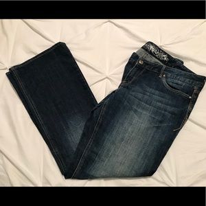 Express Women’s Stella Boot Cut Low Rise Jeans